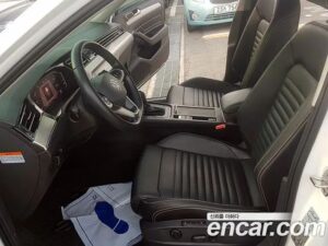 Volkswagen Passat 2.0 TDI Prestige 2021 года из Южной Кореи