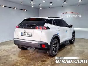 Peugeot 2008 1.5 BlueHDi ALLURE 2022 года из Южной Кореи