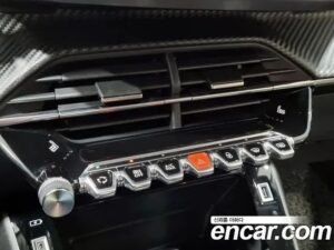 Peugeot 2008 1.5 BlueHDi ALLURE 2022 года из Южной Кореи
