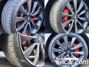 Tesla Model 3 Performance 2020 года из Южной Кореи
