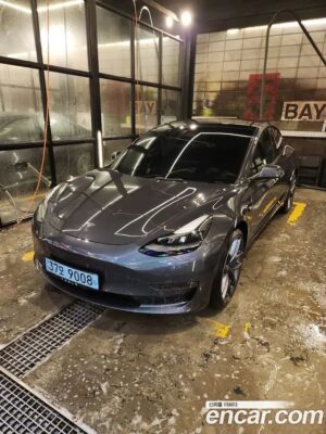 Tesla Model 3 LONG RANGE 2022 года из Южной Кореи