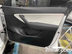 Tesla Model Y LONG RANGE 2021 года из Южной Кореи
