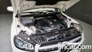 Mercedes-Benz GLS-Class GLS580 4MATIC 2021 года из Южной Кореи
