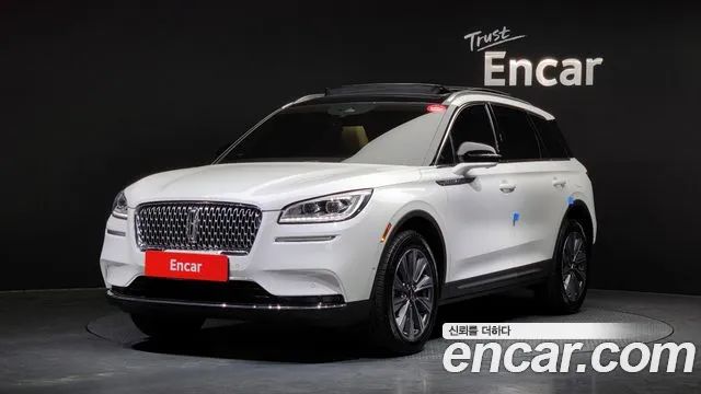 Lincoln Corsair 2.0 Reserve AWD 2021 года из Кореи