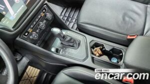 Volkswagen Tiguan 2.0 TDI Prestige 2020 года из Южной Кореи