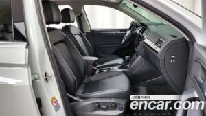 Volkswagen Tiguan 2.0 TDI Prestige 2020 года из Южной Кореи