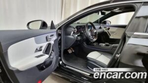 Mercedes-Benz CLA-Class CLA250 4MATIC 2021 года из Южной Кореи