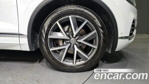 Volkswagen Touareg 3.0 TDI Prestige 2020 года из Южной Кореи