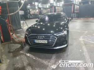 Audi A8 55 TFSI 4WD LWB 2021 года из Южной Кореи