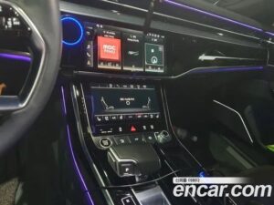 Audi A8 55 TFSI 4WD LWB 2021 года из Южной Кореи
