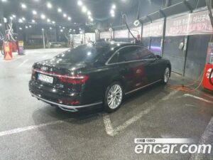 Audi A8 55 TFSI 4WD LWB 2021 года из Южной Кореи
