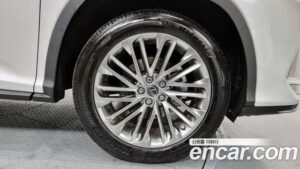 Lexus RX Executive 2022 года из Южной Кореи