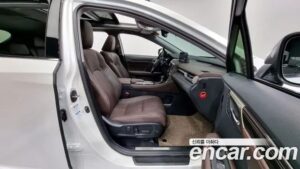 Lexus RX Executive 2022 года из Южной Кореи