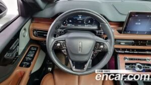 Lincoln Aviator 3.0 Reserve AWD 2021 года из Южной Кореи