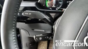 Audi e-tron 55 4WD 2020 года из Южной Кореи
