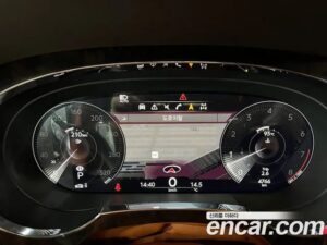 Bentley Bentayga 4.0 V8 2022 года из Южной Кореи