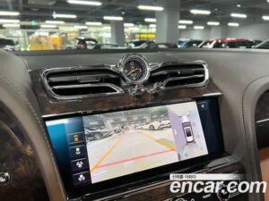 Bentley Bentayga 4.0 V8 2022 года из Южной Кореи