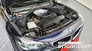 BMW Gran Turismo GT 320d xDrive 2020 года из Южной Кореи