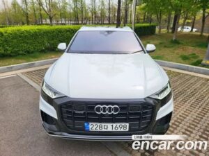 Audi Q8 50 TDI 4WD Premium 2021 года из Южной Кореи