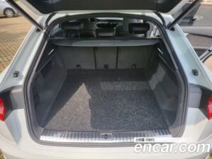 Audi Q8 50 TDI 4WD Premium 2021 года из Южной Кореи
