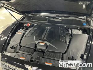 Bentley Bentayga 4.0 V8 2020 года из Южной Кореи
