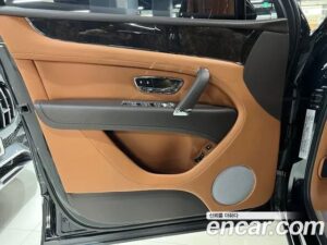 Bentley Bentayga 4.0 V8 2020 года из Южной Кореи