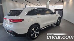 Mercedes-Benz EQC EQC400 4MATIC 2020 года из Южной Кореи