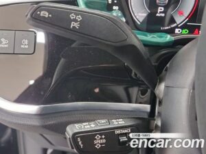 Audi Q3 35 TDI Premium Sportback 2022 года из Южной Кореи
