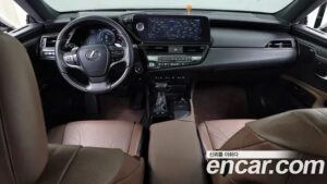 Lexus ES Executive 2022 года из Южной Кореи