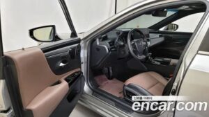 Lexus ES Executive 2022 года из Южной Кореи