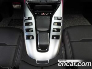 Mercedes-Benz AMG GT 4Door 43 4MATIC+ 2021 года из Южной Кореи