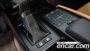 Lexus ES Luxury Plus 2021 года из Южной Кореи
