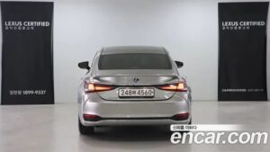 Lexus ES Luxury Plus 2021 года из Южной Кореи
