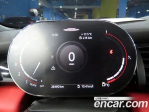 Mini Cooper Convertible JCW 2020 года из Южной Кореи