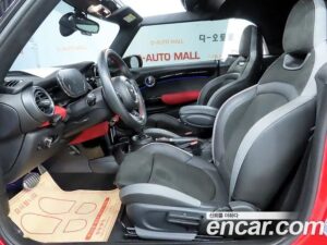 Mini Cooper Convertible JCW 2020 года из Южной Кореи