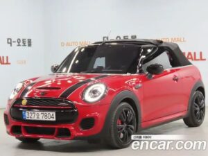 Mini Cooper Convertible JCW 2020 года из Южной Кореи