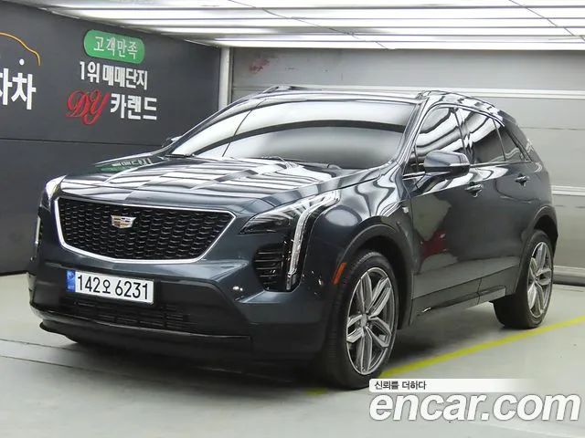 Cadillac XT4 2.0 Sport AWD 2021 года из Кореи