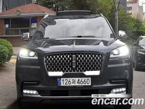 Lincoln Aviator 3.0 Black Label AWD 2021 года из Южной Кореи
