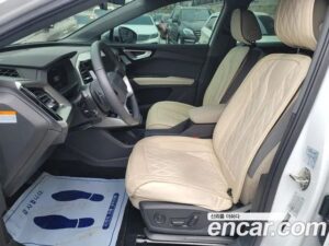 Audi Q4 e-TRON 40 2022 года из Южной Кореи