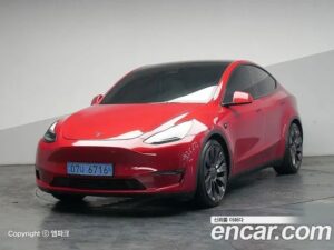 Tesla Model Y Performance 2021 года из Южной Кореи