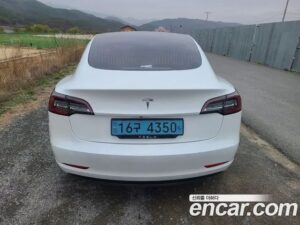 Tesla Model 3 Standard RANGE Plus 2020 года из Южной Кореи