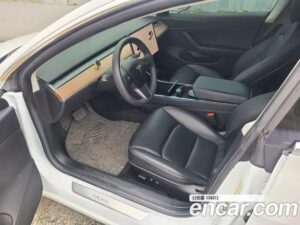 Tesla Model 3 Standard RANGE Plus 2020 года из Южной Кореи