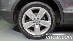Volkswagen Tiguan 2.0 TDI 4motion Prestige 2020 года из Южной Кореи