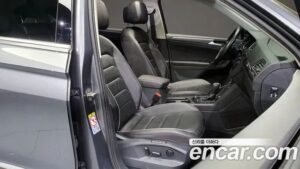 Volkswagen Tiguan 2.0 TDI 4motion Prestige 2020 года из Южной Кореи