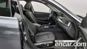 BMW Gran Turismo GT 320d xDrive 2020 года из Южной Кореи