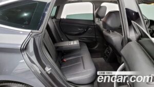 BMW Gran Turismo GT 320d xDrive 2020 года из Южной Кореи