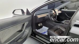 Tesla Model 3 Performance 2020 года из Южной Кореи