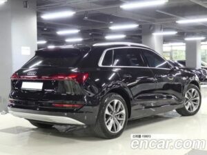 Audi e-tron 55 4WD 2020 года из Южной Кореи