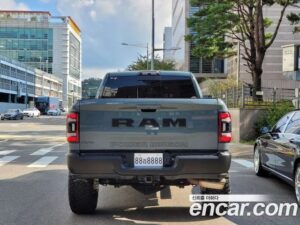 Dodge Ram Pick Up 6.2 2021 года из Южной Кореи