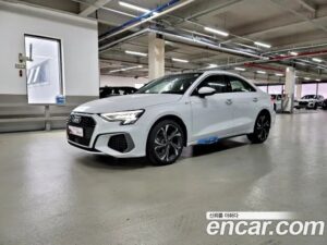 Audi A3 40 TFSI Premium 2023 года из Южной Кореи